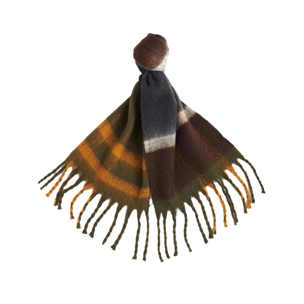 Barbour-Isla-Boucle-Serape-Scarf-Classic-LSC0353-03.jpg