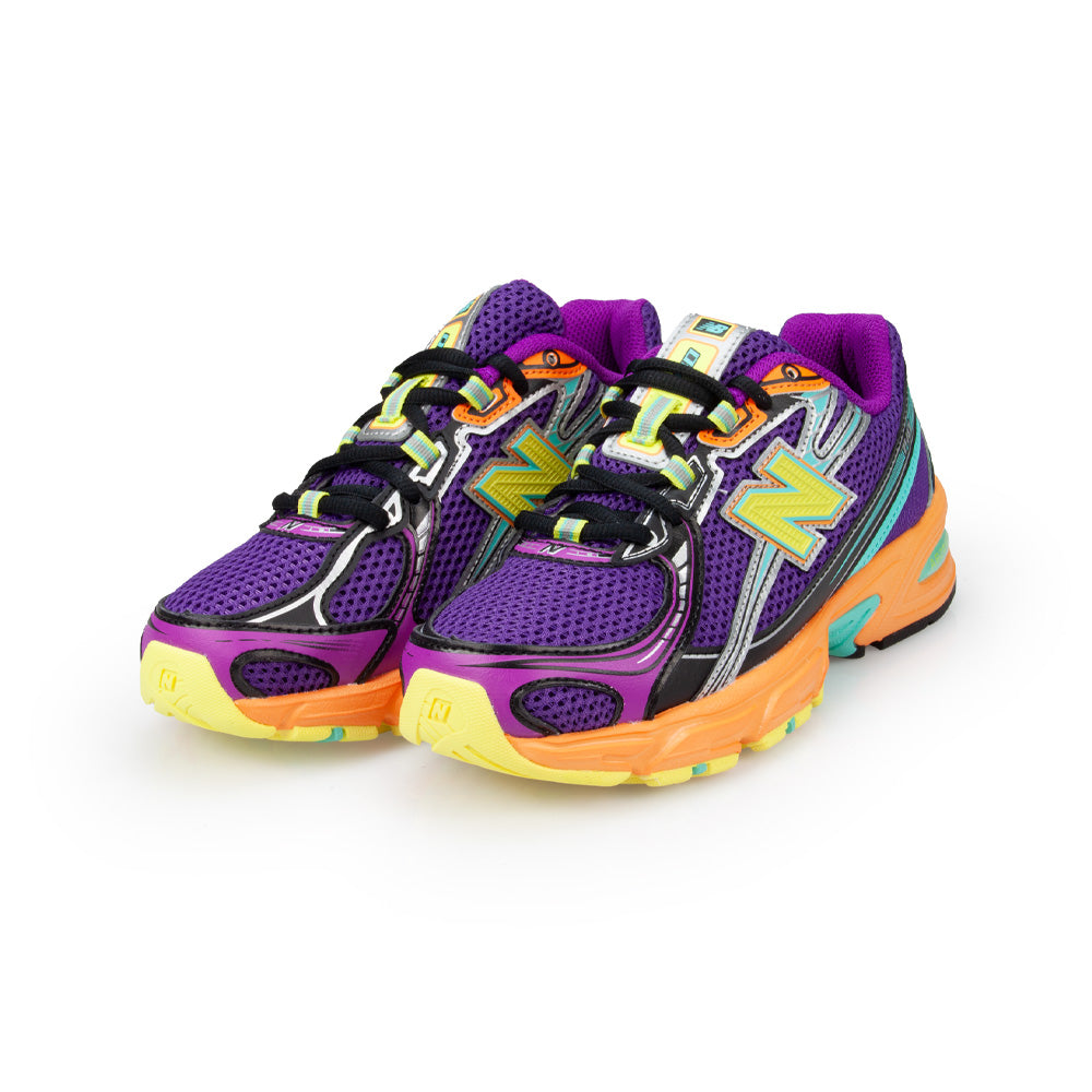 New Balance 740MC2