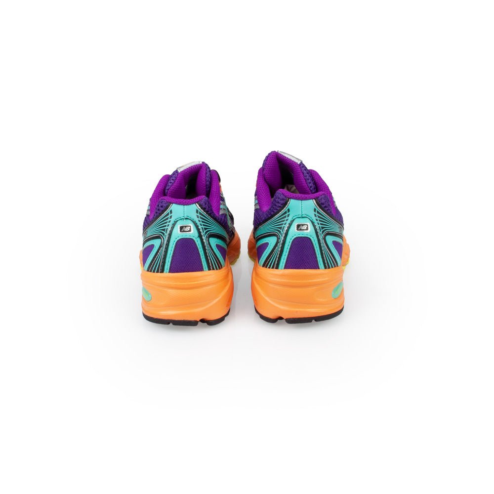 New Balance 740MC2