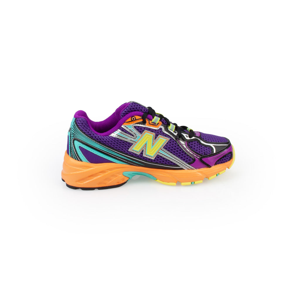 New Balance 740MC2
