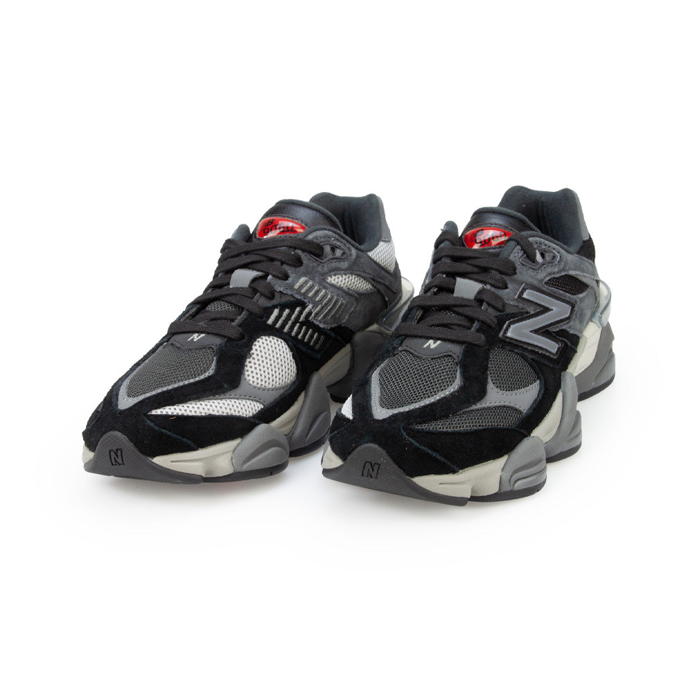 New Balance 9060BLK