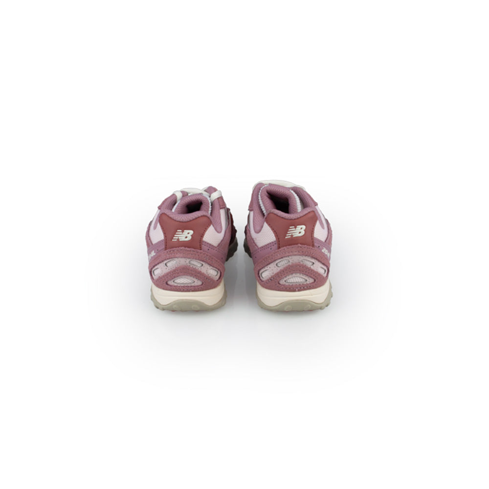 New Balance 204L